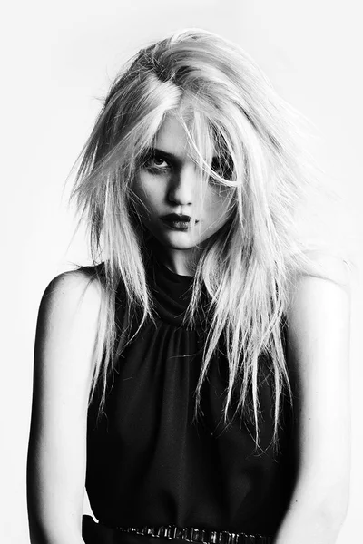 Look 10
